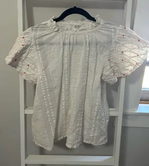 Boutique Top thumbnail 1