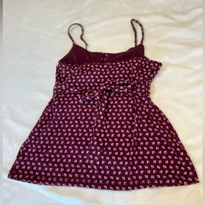 American Eagle Outfitters‎ Maroon Top Size Small thumbnail 3