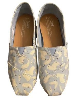 TOMS Classic Alpargata Arctic Animal Narwhal Seal Print Canvas Shoes Women’s 7.5 thumbnail 1