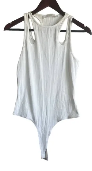 ASTR‎ Women Bodysuit M Ivory Ribbed Cutout Y2K Neutral Festival Clubwear Top thumbnail 1
