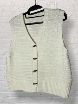 Coastal Grand CreamVest Gorpcore Ski Resort Scandi Minimal M thumbnail 1