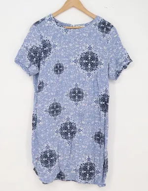 H&M Dress Womens 12 Shift Blue Floral Medallion Short Sleeve Excellent thumbnail 1