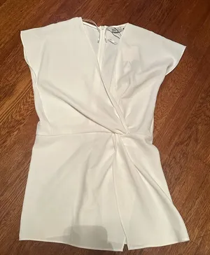 Zara top thumbnail 1