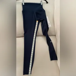 Lululemon Alo Yoga NWT 7/8 High Waist Airlift leggings Navy Size XXS thumbnail 6