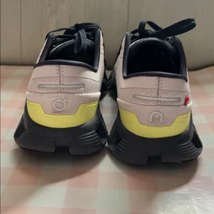 On Running Cloud X 3 orchid/Iron. Gray Size 7.5 thumbnail 7