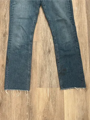 MOTHER Straight Leg Jeans Womens Size 30 Medium Wash High Rise Raw Hem Stretch thumbnail 3