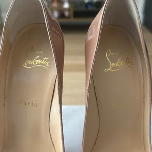 Christian Louboutin 120mm kate pumps thumbnail 2