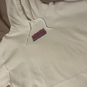 Muscle Hoodie It's Not Going To Lift Itself thumbnail 3