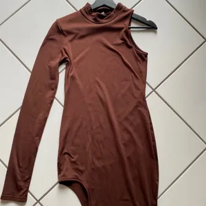 Women's Brown Cutout Dress Size M thumbnail 3