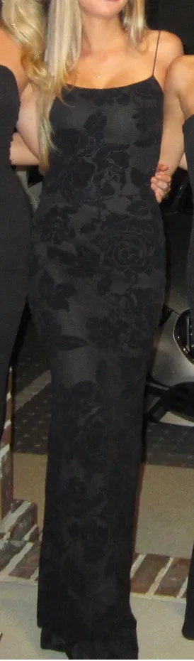 Black Lace Windsor Maxi Dress thumbnail 2