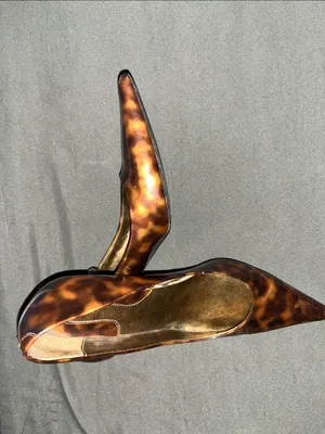 Nine West tortoise shell print patent leather pointed heels thumbnail 2