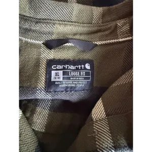 Carhartt Green and Black Flannel Plaid Top thumbnail 5