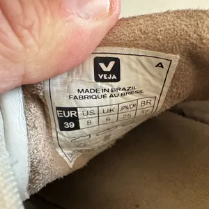 Veja‎ women’s Campo sneakers size 39 (US8) thumbnail 9