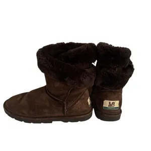 LAMO Essential Womens Boots EUC Brown Size 10 thumbnail 2