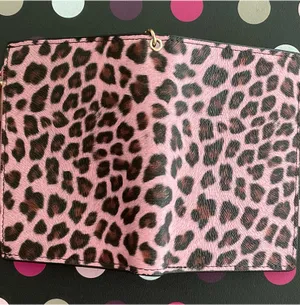 Leopard Pink Small Bifold Slim Mini Wallet thumbnail 4