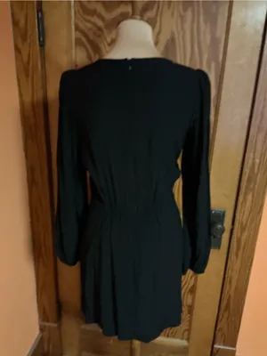 LucyParis Black Cutout Mini Dress Long Sleeve Side Twist Cocktail Party Size M thumbnail 11