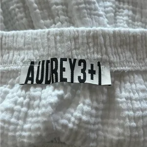 Audrey 3+1 White Mini Skirt Women's Size Medium thumbnail 3
