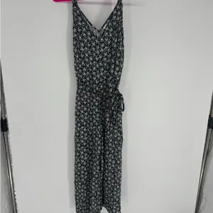 NWT Gap Wide Leg Belted Floral Jumpsuit thumbnail 2