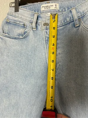 Abercrombie & Fitch The '90s Straight Ultra High Rise Curve Love Jeans size 26 thumbnail 6