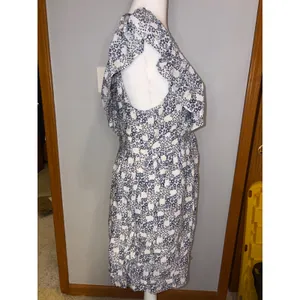 Anthropologie V-neck Plunge Tunic Mini Dress Blue White Floral Ruffle‎ Pockets thumbnail 9