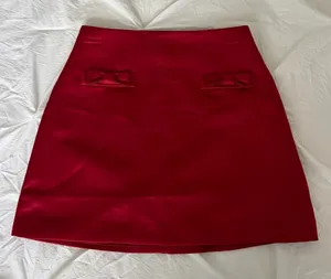 H&M Bow-detail Satin Mini Skirt // Dark Red // Size 2 // NEVER WORN thumbnail 1