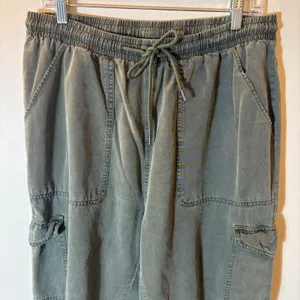 7 For All Mankind Olive Green Cargo Jogger Pants Cotton Lyocell‎ Size Large thumbnail 2