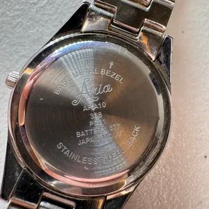 aria AR-410 mother of pearl quartz watch silver tone bracelet original box thumbnail 10