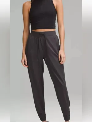 Lululemon Black License To Train High Rise Joggers Pants Size 6 thumbnail 2
