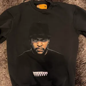 Boyz in the hood crewneck thumbnail 1