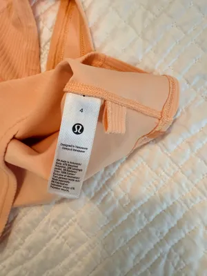 Lululemon set thumbnail 4