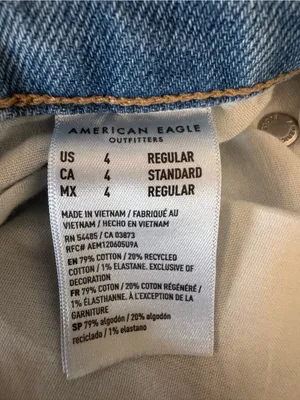 American Eagle Super High Rise Straight Jeans Light‎ Wash Size 4 thumbnail 2