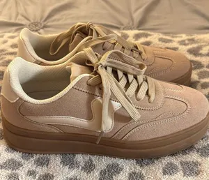Lucky Step Platform Shoes Tan Size 9 thumbnail 1