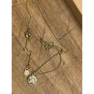 Spartina Gold Tone Paw Print Pendant Necklace With Crystal Accents thumbnail 4