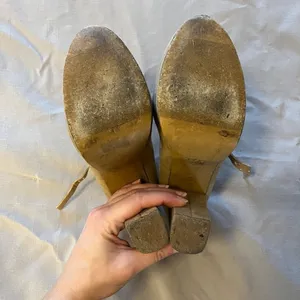 Forever 21 Platform Suede Mary Jane Heels thumbnail 4
