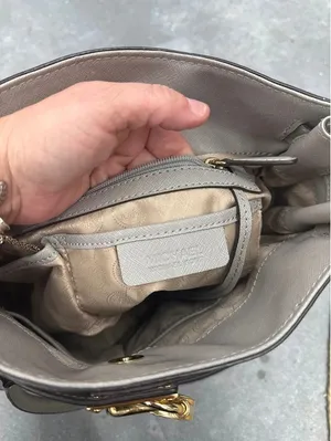 Michael Kors large purse thumbnail 5