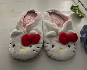 Hello Kitty‎ Slippers White Plush Red Bow Sanrio Women's size 8 thumbnail 1
