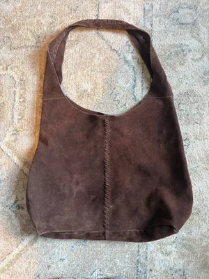 Leather slouchy bag thumbnail 3