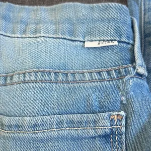 MOTHER Light Blue Straight Leg Jeans "The Looker" size 25 thumbnail 3