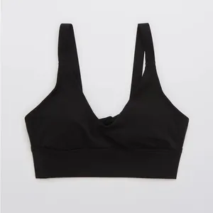 aerie Women’s Twist Back Sports Bra in Black M thumbnail 4