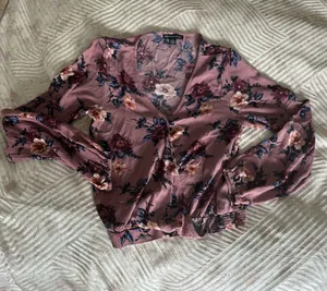 American Eagle Outfitters Mauve Pink Floral V-Neck Blouse thumbnail 1