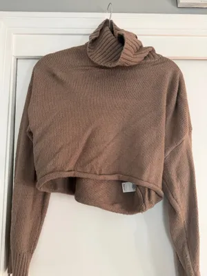 Garage Turtleneck Sweater Cropped Brown thumbnail 1