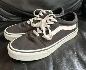 Vans Sneakers thumbnail 1