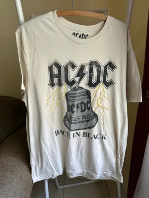 2024 ACDC Back in Black T Shirt White Size L thumbnail 1