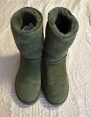 UGG Olive Suede Short Shearling Boots thumbnail 1