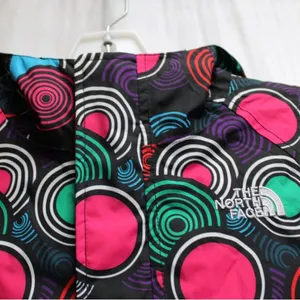 The North Face - Hooded Insolated Jacket, Hyvent, Black w/ Multicolor Circles thumbnail 3