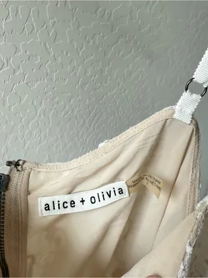 Alice + Olivia Cassia Lace Romper Sleeveless Ivory thumbnail 7