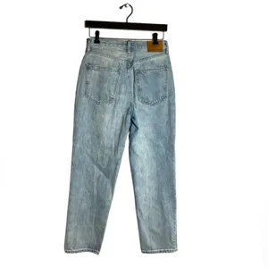 Denim‎ Forum Aritzia the bf high rise loose 26 Long thumbnail 4