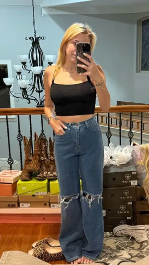 Vibrant Miu Wide-Leg Jeans thumbnail 1