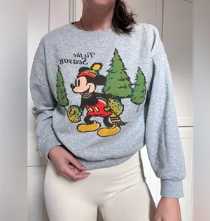 Disney Christmas crew thumbnail 3