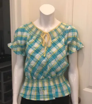 Blouse Size M thumbnail 1